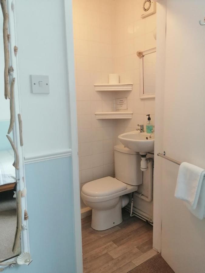 סאונדרספוט Harbourlight Guesthouse מראה חיצוני תמונה